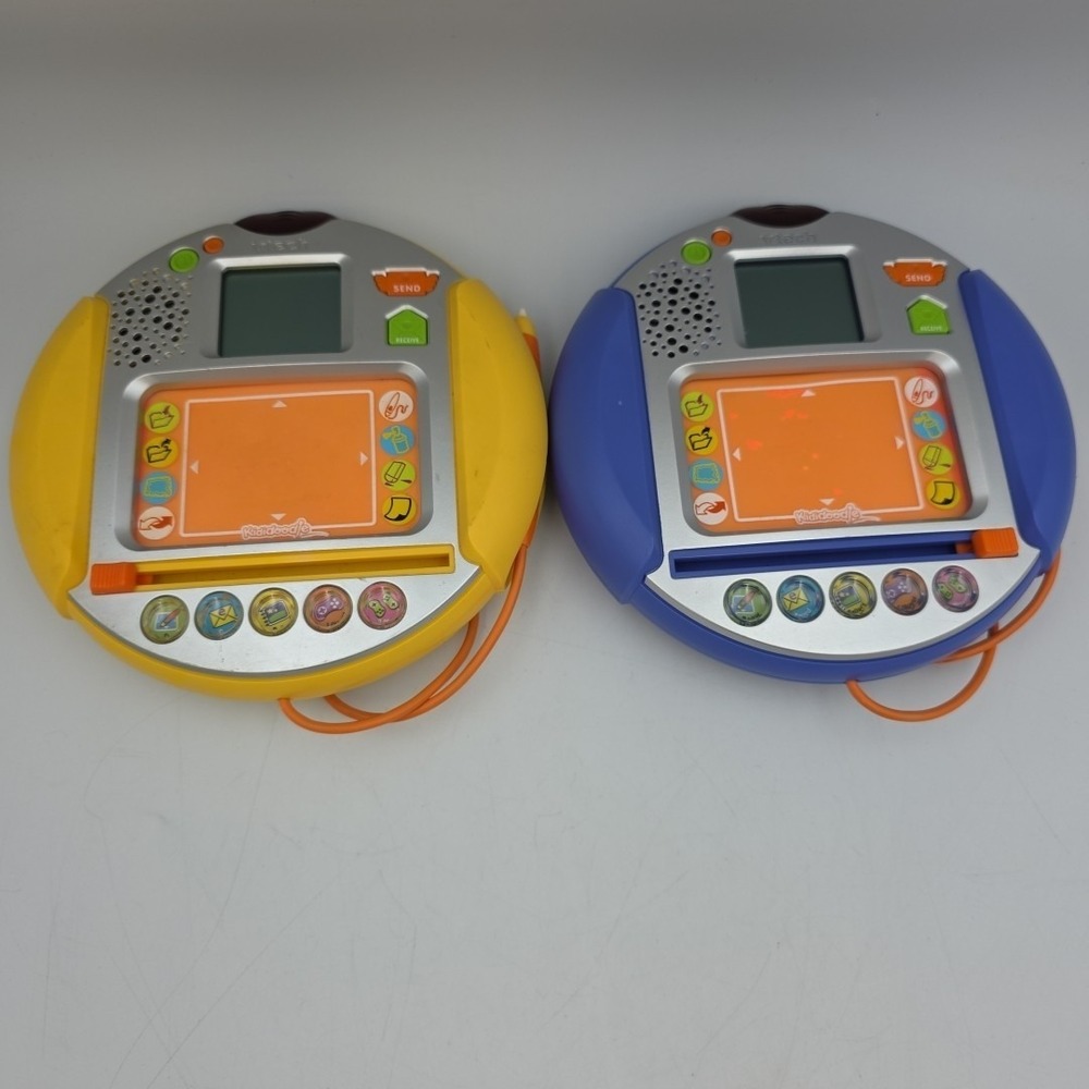 Vrech Kididoodle Interactive Drawing Fun Pads Lot Of 2